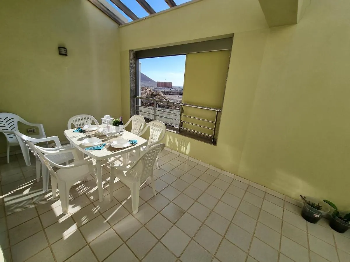 Villa Los Vientos Only 100M To The Surf Beach, Terrace, Balcony, Sea View, Wifi Granadilla De Abona İspanya